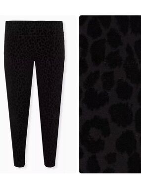 Torrid Pants Pixie Skinny Studio Luxe Ponte High-Rise Flocked Print Pant 3 3X
